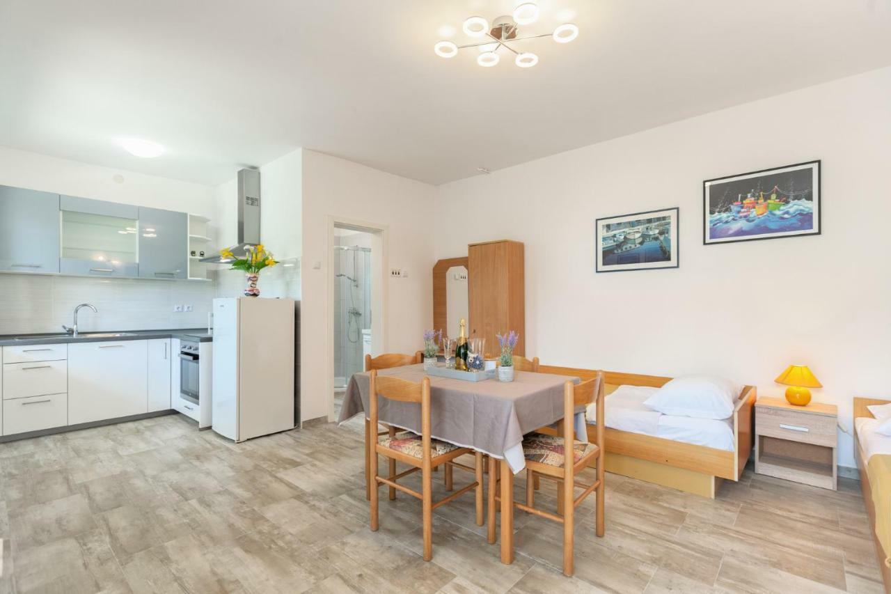 Apartment Ema Премантура Экстерьер фото